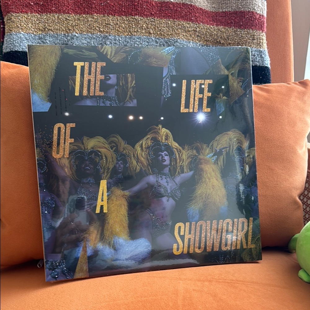 The Life of a Showgirl Baby, That's Show Business (Lovely Bouquet Golden Vinyl) - Picture 3 of 3